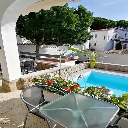 Vacay Casa Roger L'Escala